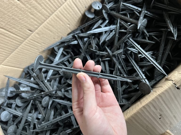 Weed Mat Pegs